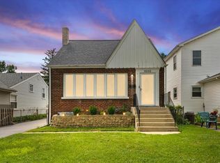 1030 Graceland Ave, Des Plaines, IL 60016