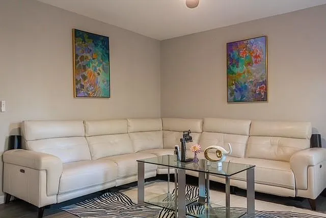 1 bed, 1.0 bath, 1944 sqft, $1,850 — Photo 3