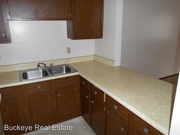 5th image of 130 W Maynard Ave APT 2G
