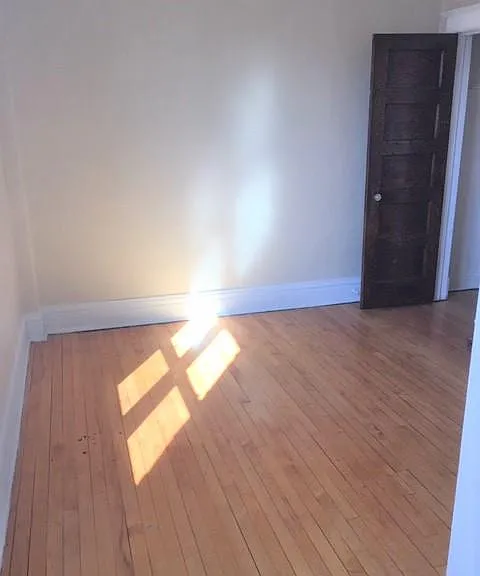 2208 W Berteau Ave #3 — Photo 16