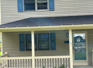 140 Run St, Carnegie, PA 15106