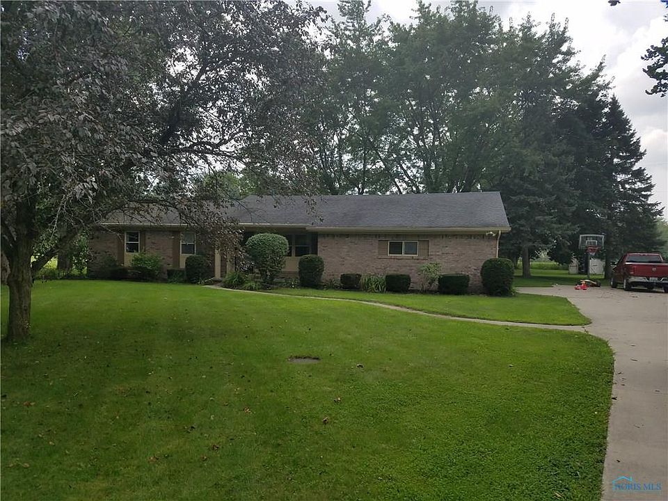 1st image of 844 Highland Dr
