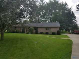 844 Highland Dr, Wauseon, OH 43567