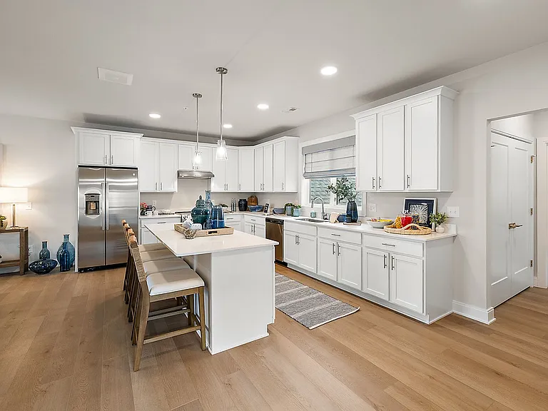 Mystic Cove - Luxury Lakefront Living — Photo 72