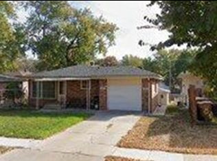 5011 Meredeth St, Lincoln, NE 68506
