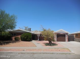 112 Tobar Way, El Paso, TX 79912