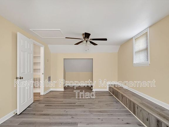 4th image of 506 Rocky Knoll Rd