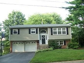 507 Virginia Ave photo 1