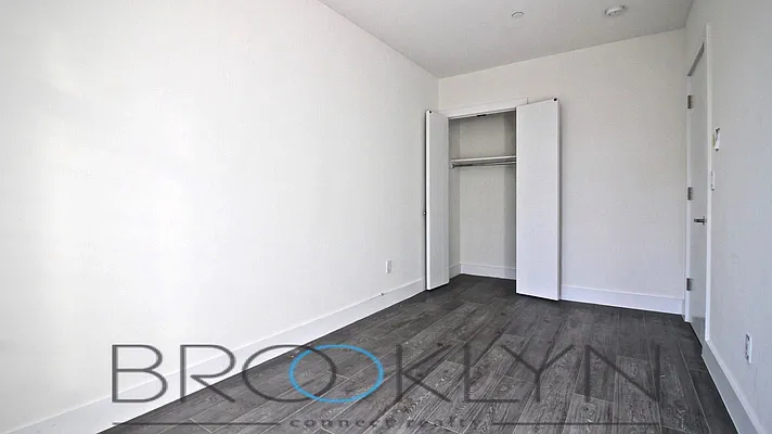 Rented by Superior Homes | media 21