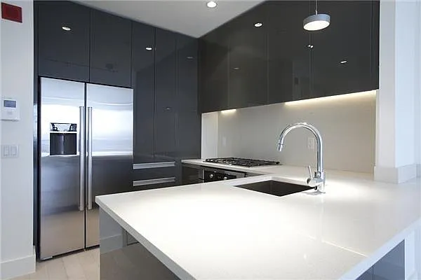 Rented by Space Marketing Shop | media 20