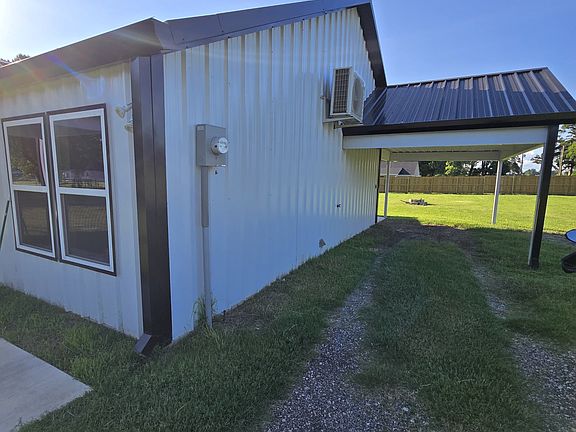 2nd image of 11335 County Road 4355 #B