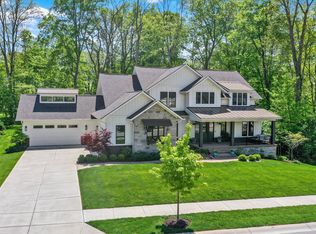 10725 Holliday Farms Blvd, Zionsville, IN