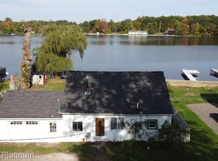 307 Oglethorpe Dr, Lapeer, MI 48446