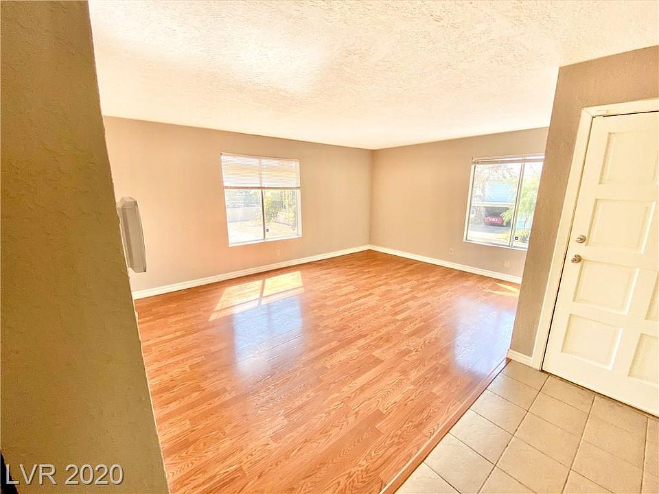1st image of 1463 Santa Anita Dr APT D