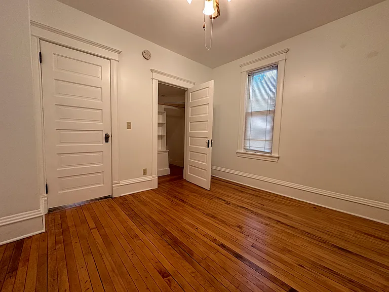 2707 Delaware St SE — Photo 17