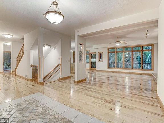 5th image of 14271 Kirby Ave N