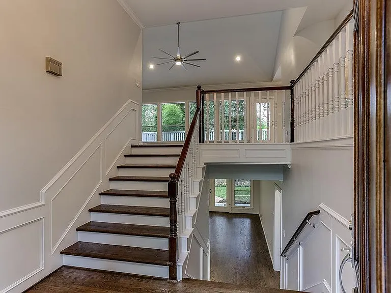 54 Lazy Ln — Photo 3