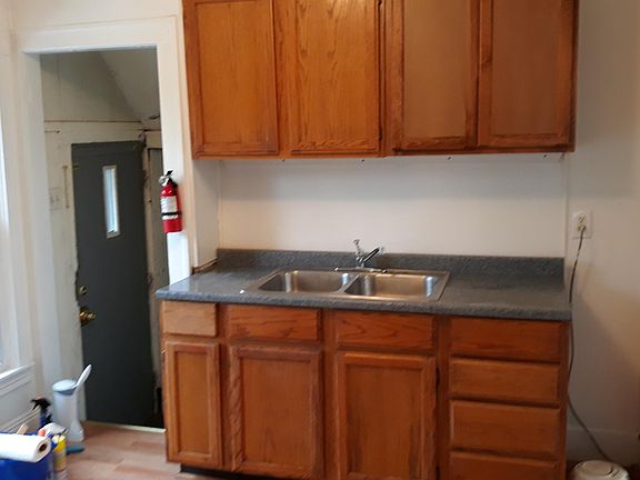Kitchen and Entry