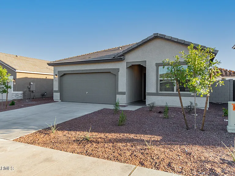 19585 W Annika Dr — Photo 3