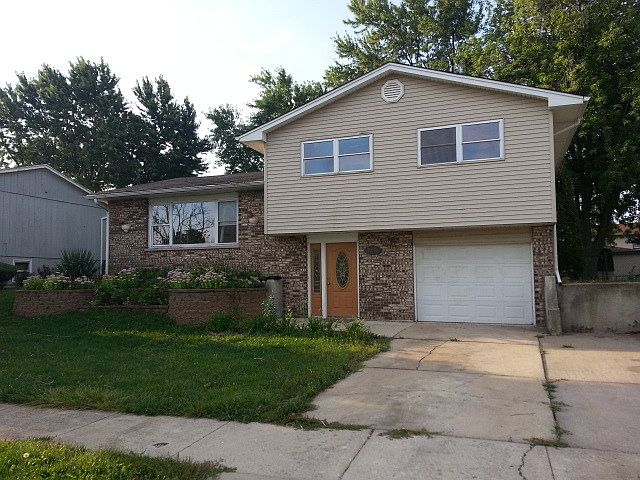 1st image of 7721 W 166th St