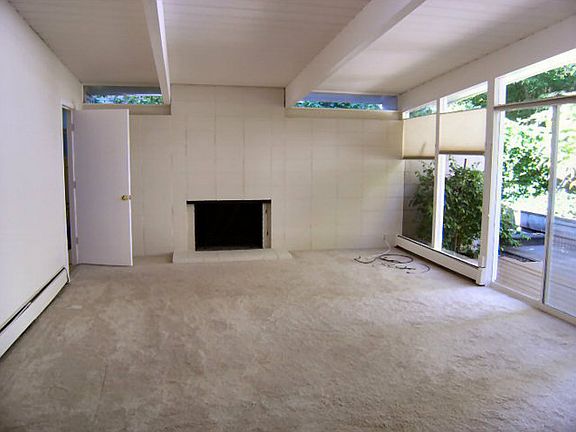 2nd image of 3795 Redwood Cir
