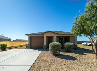 479 Cahan Dr, Morristown, AZ 85342