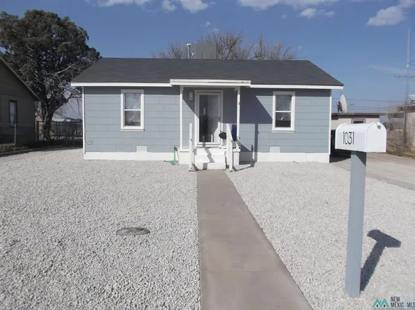 1031 Crescent Dr, Roswell, NM 88201