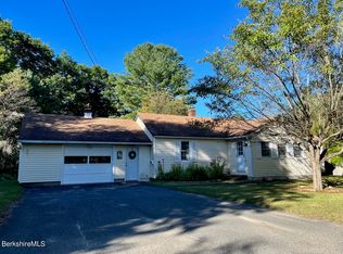15 Hoover St, Pittsfield, MA 01201