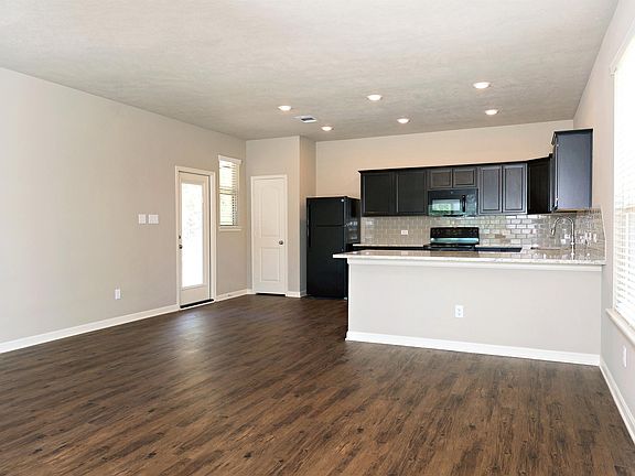 3rd image of 17348 Cedar Rock Ct Unit B
