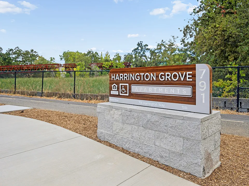 Harrington Grove