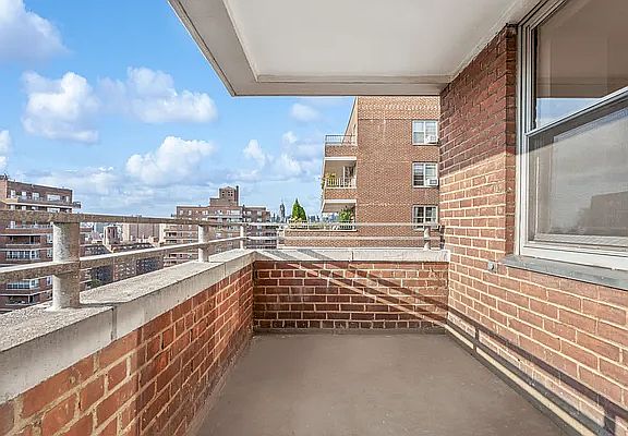 5th image of 453 Franklin D Roosevelt Dr #B1904