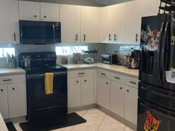 8202 White Rock Cir, Boynton Beach, FL 33436