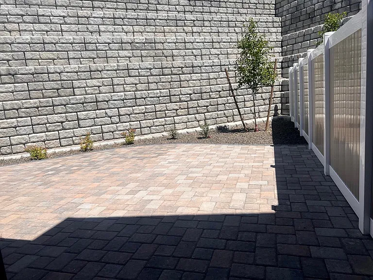 221 Summit Crest Way — Photo 4