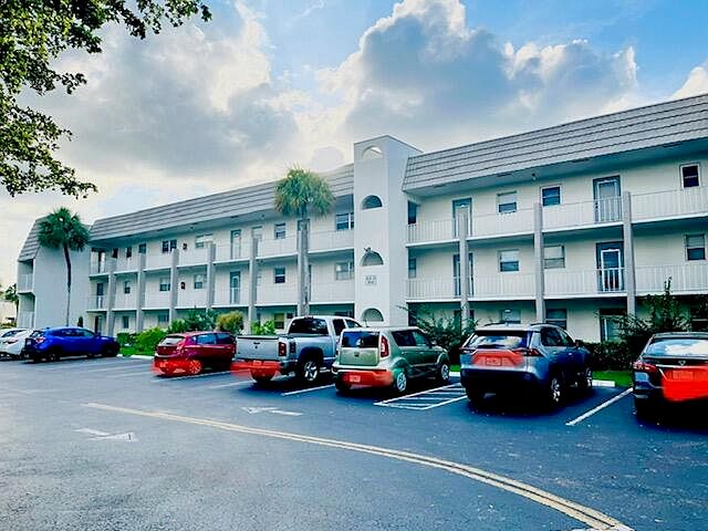 1st image of 8110 Sunrise Lakes Boulevard #302