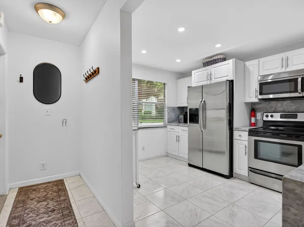 2504 Antigua Terrace #A1, Coconut Creek, FL 33066