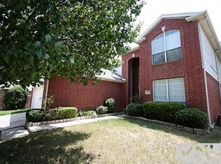 2300 Caddo Cir, Denton, TX 76210