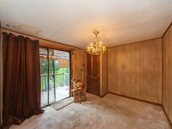 2nd image of 15977 W Pekara Dr