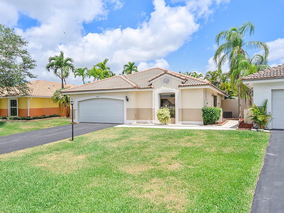 1st image of 15061 S Waterford Drive
