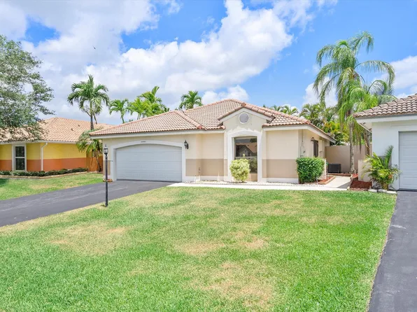 15061 S Waterford Drive, Davie, FL 33331