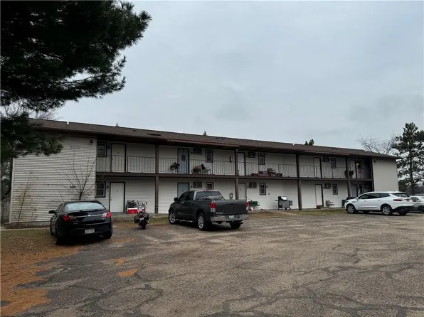 2421 Fryklund Drive #10, Menomonie, WI 54751