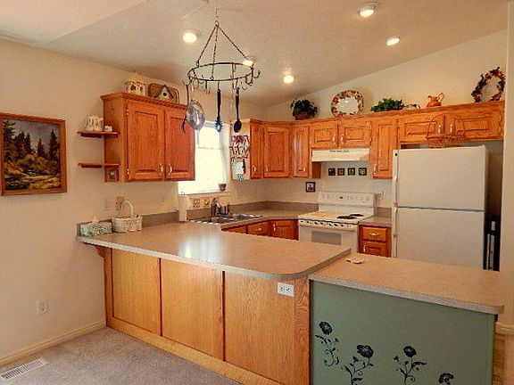 5th image of 3768 E Meadowbrook Cir