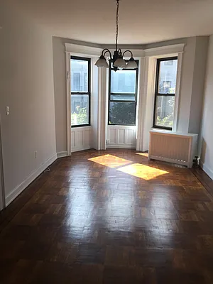 Rented by Adar I Properties Corp | media 17