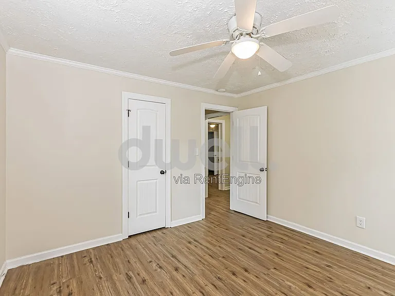 2492 Coleman Ave — Photo 13
