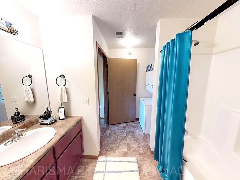 Gaspar Apartments — Photo 51