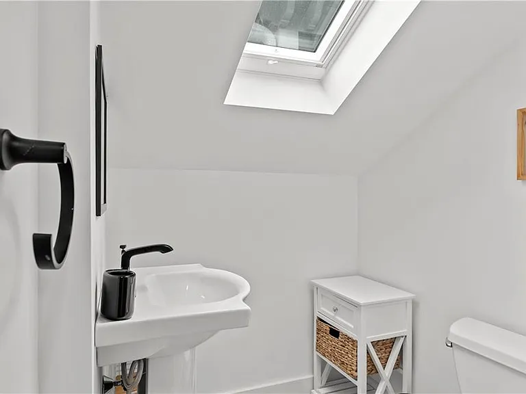 13 Sherman St #3 — Photo 13