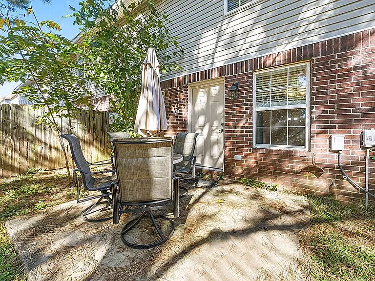 2351 W Skyler Dr — Photo 26