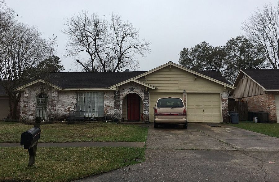 1st image of 16343 Deer Lick Dr