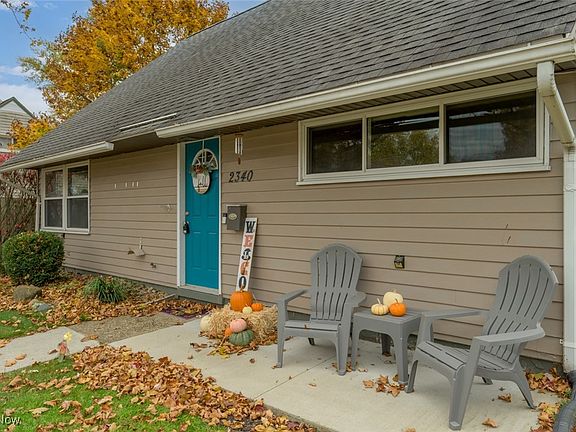2nd image of 2340 Larchdale Dr