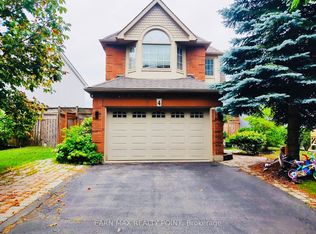 4 Stone St, Halton Hills, ON L7G 5W6