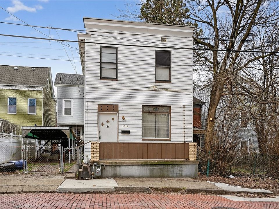 1st image of 1235 Thelma St